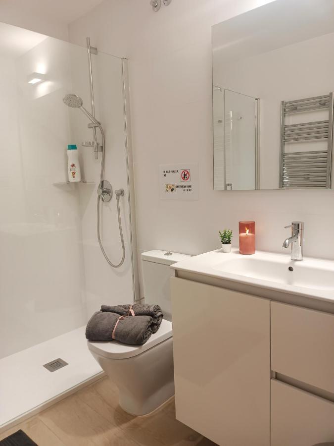 برشلونة By Plaza Universidad Rooms المظهر الخارجي الصورة